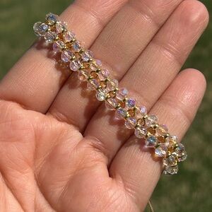 Elegant Gold and Crystal Bracelet